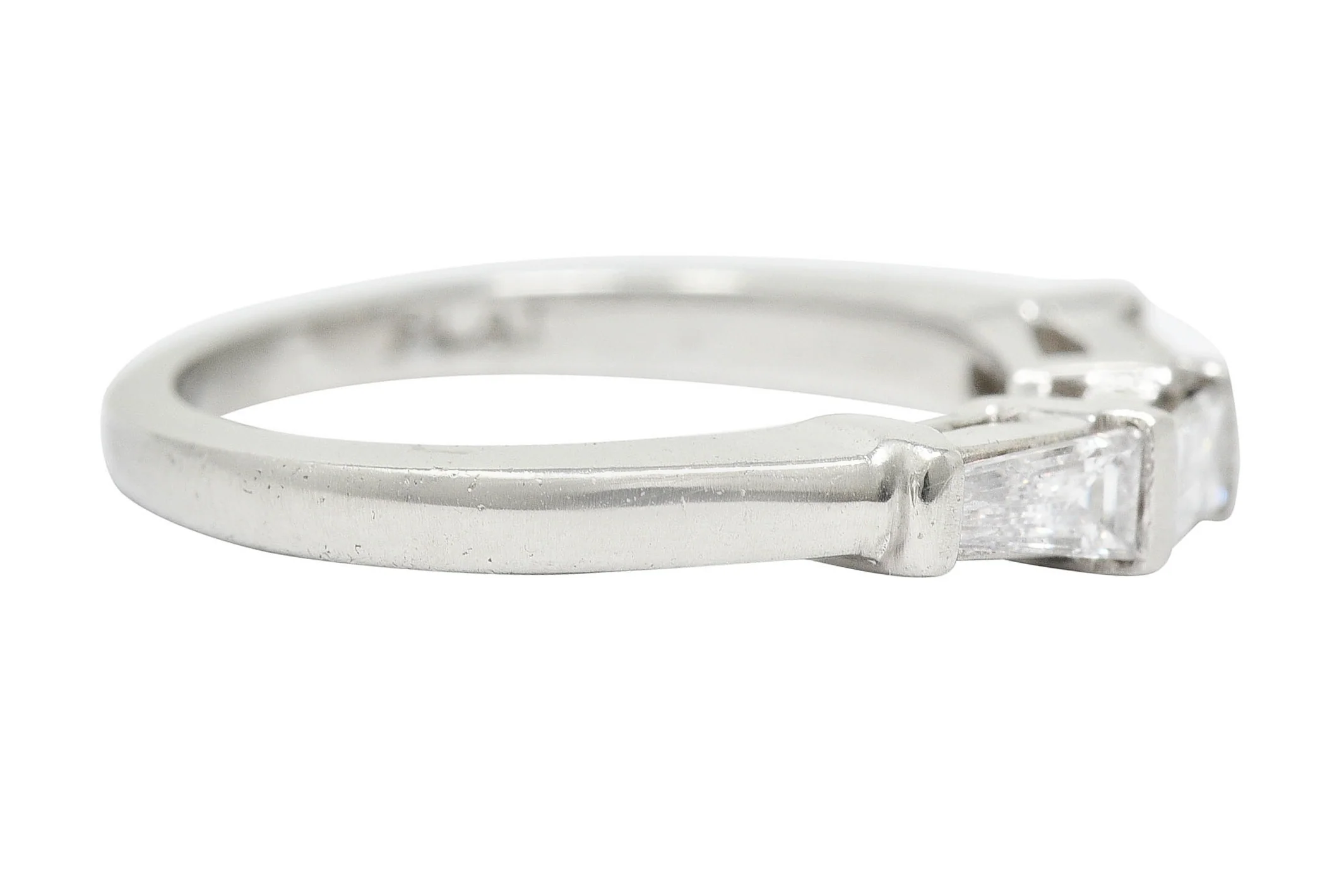 1950's Mid-Century 0.50 CTW Baguette Diamond Platinum Band Ring - Image 3