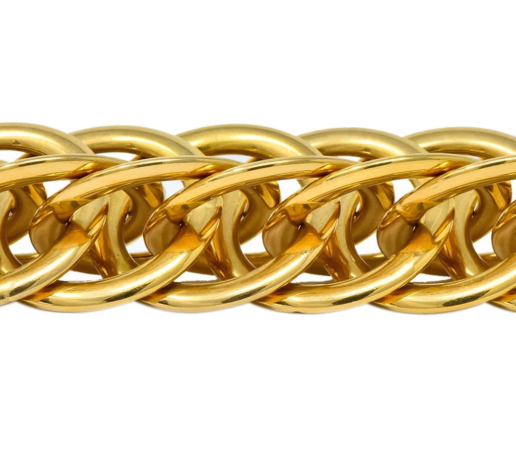 1960’s Vintage 14 Karat Yellow Fancy Gold Interlaced Chain Necklace - Image 4