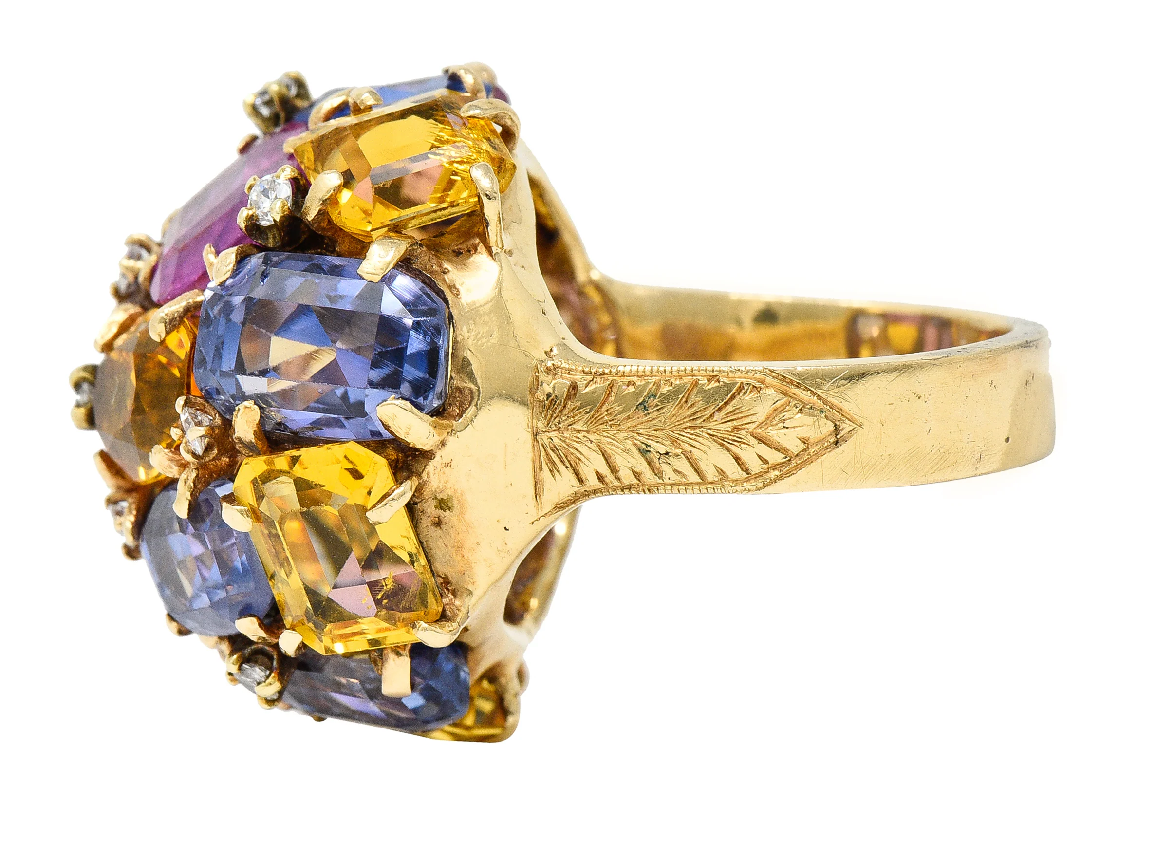 1960s 30.86 CTW Sapphire Heliodor Diamond 14 Karat Yellow Gold Dome Cluster Vintage Ring - Image 5