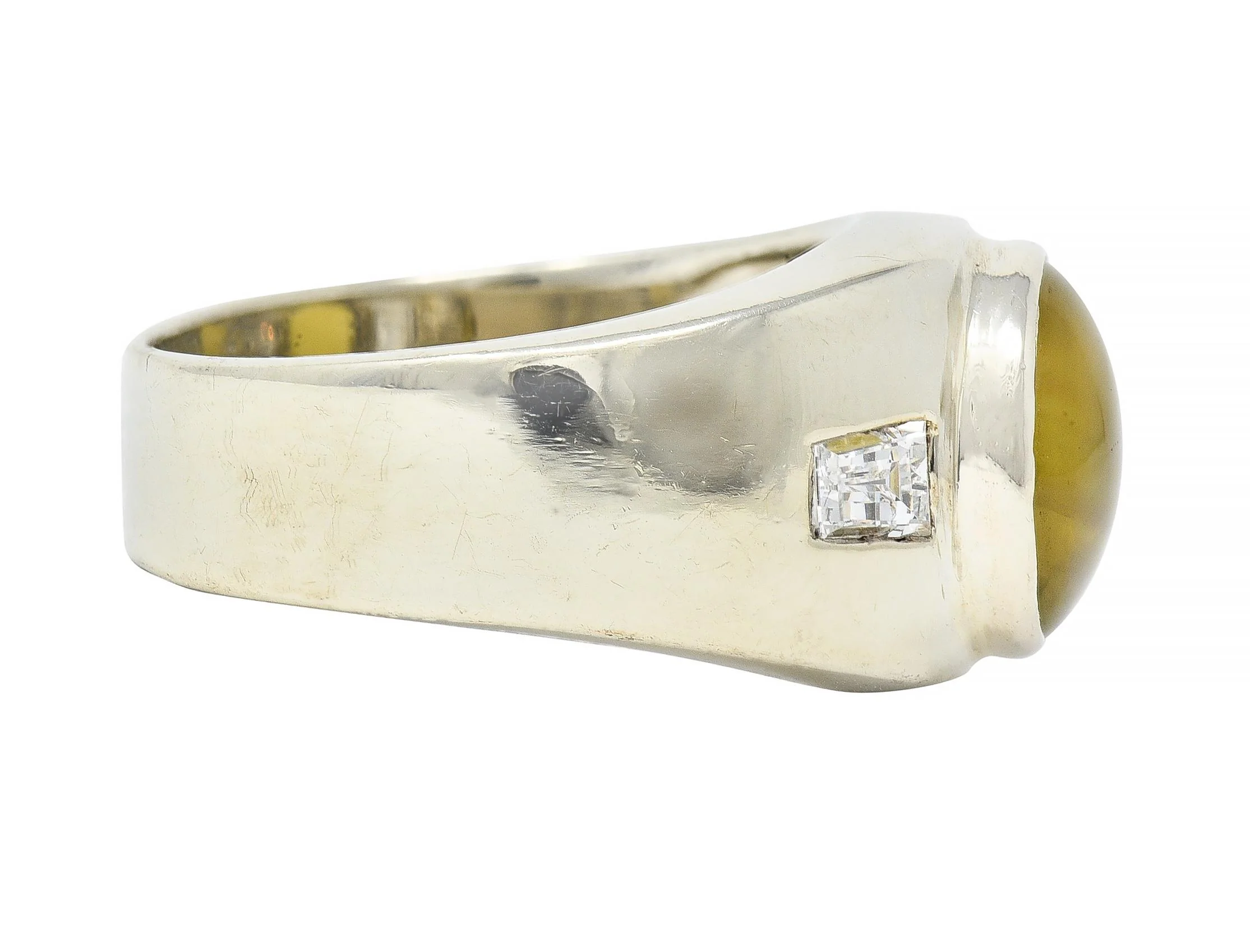 1960's Cat's Eye Chrysoberyl Diamond 14 Karat White Gold Three Stone Ring - Image 5