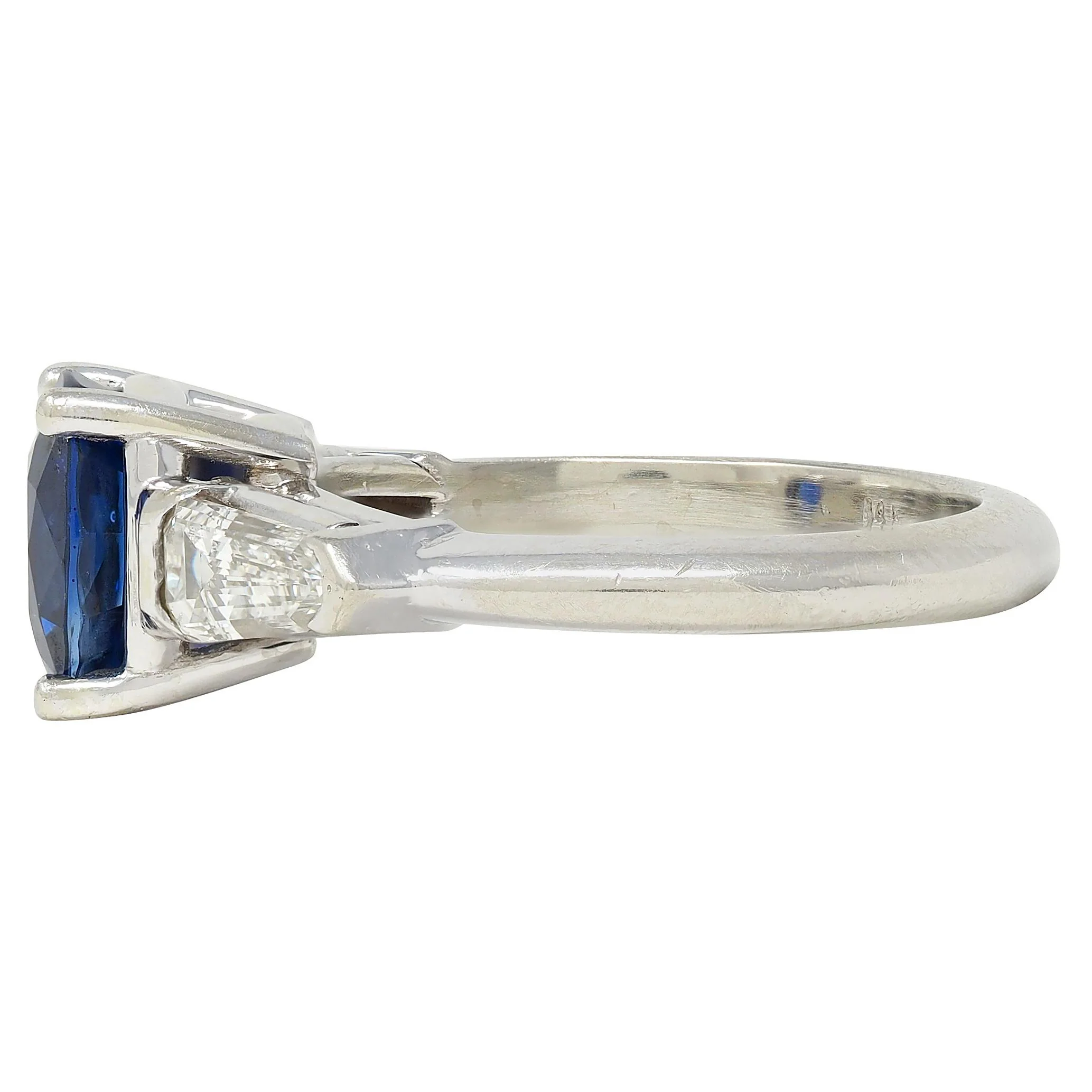 1980's 2.71 CTW Ceylon Sapphire Diamond 14 Karat White Gold Vintage Three Stone Ring GIA - Image 4