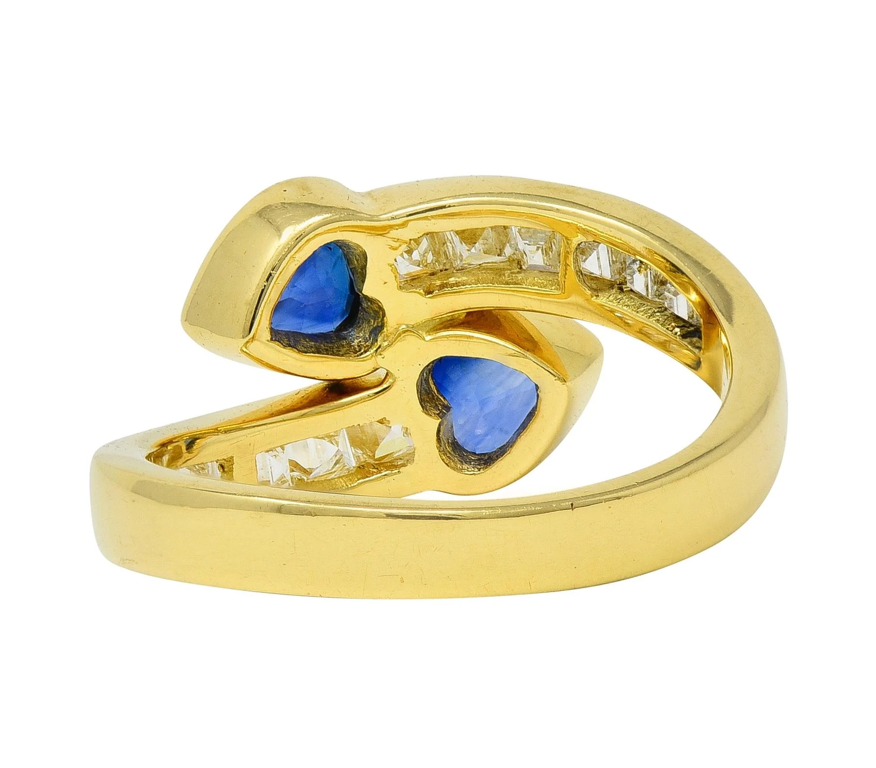 1980's Sapphire Diamond 18 Karat Yellow Gold Vintage Heart Bypass Ring - Image 4