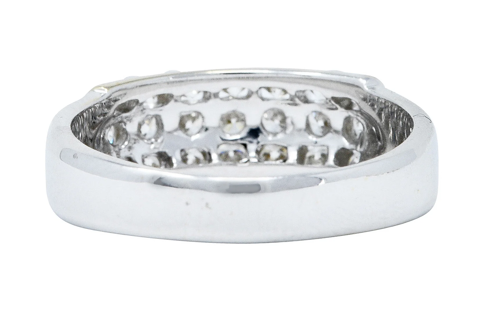 1980's Vintage 1.05 CTW Diamond 14 Karat White Gold Band Ring - Image 4