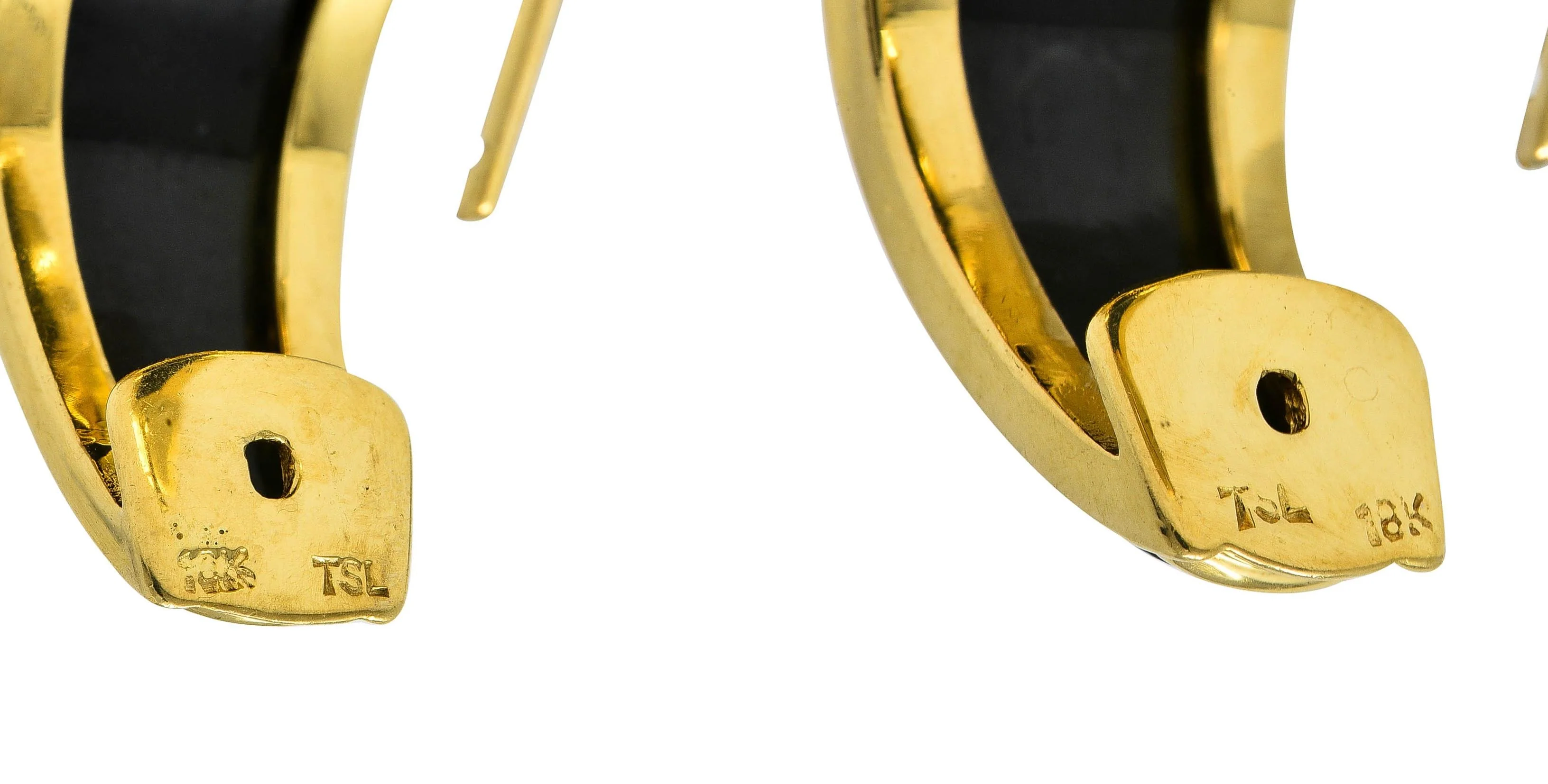 1990's Carved Black Jade 18 Karat Yellow Gold Vintage Huggie Earrings - Image 5