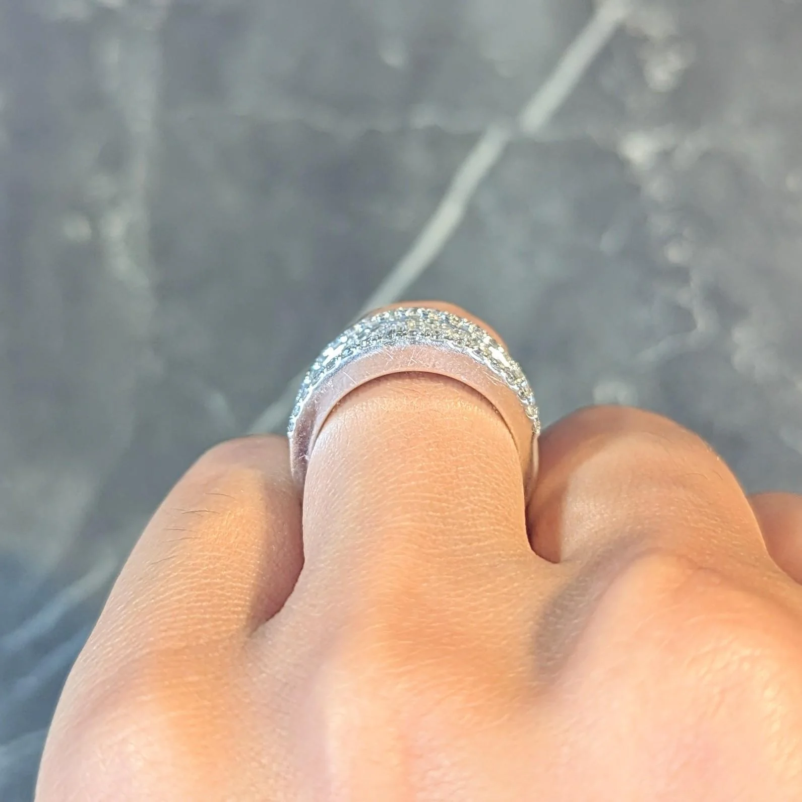 2000's 1.59 CTW Baguette Cut Diamond 14 Karat White Gold Channel Band Ring - Image 13