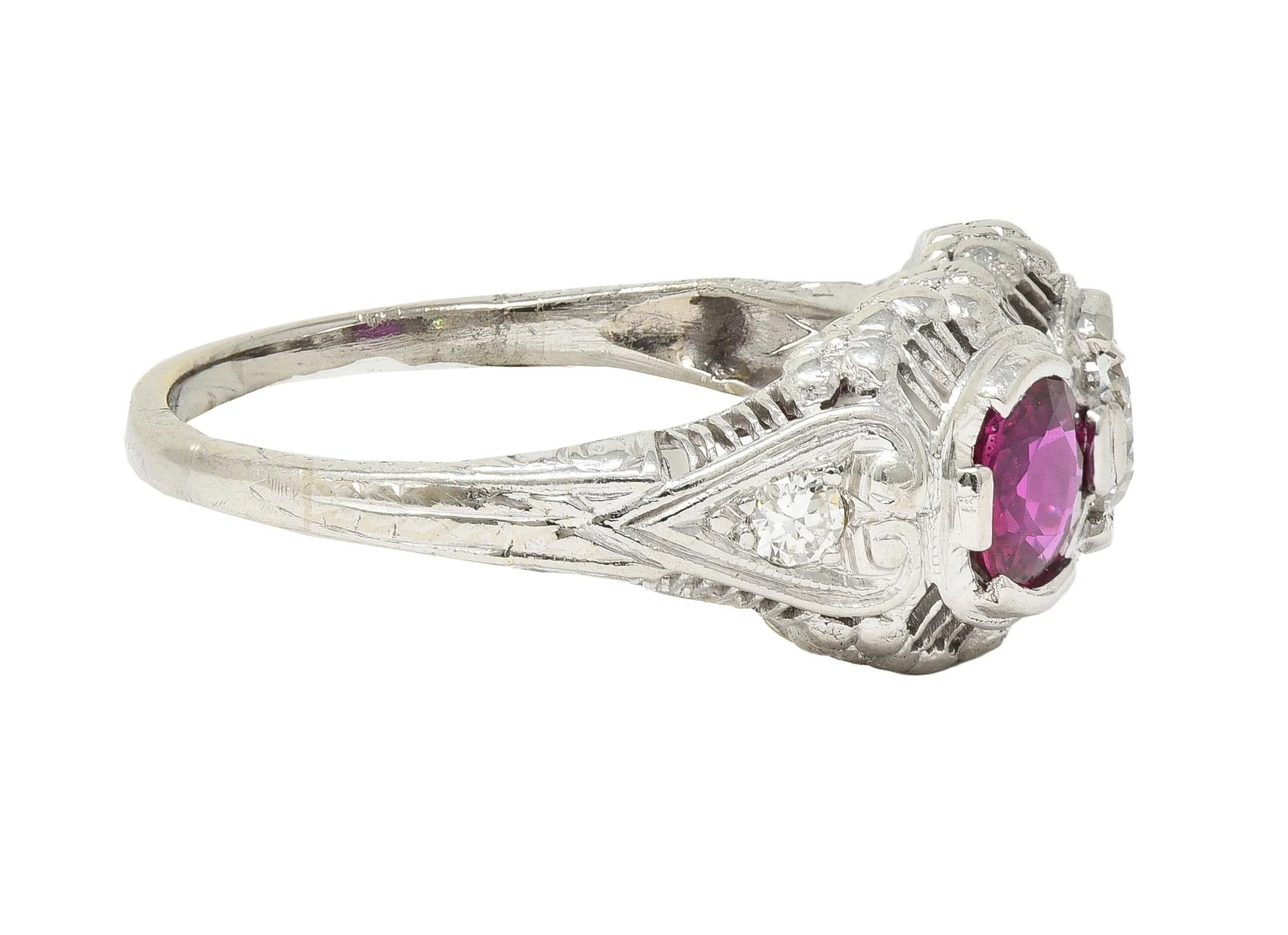 Art Deco 1.10 CTW No Heat Ruby Diamond 18 Karat White Gold Vintage Toi-Et-Moi Ring GIA - Image 4