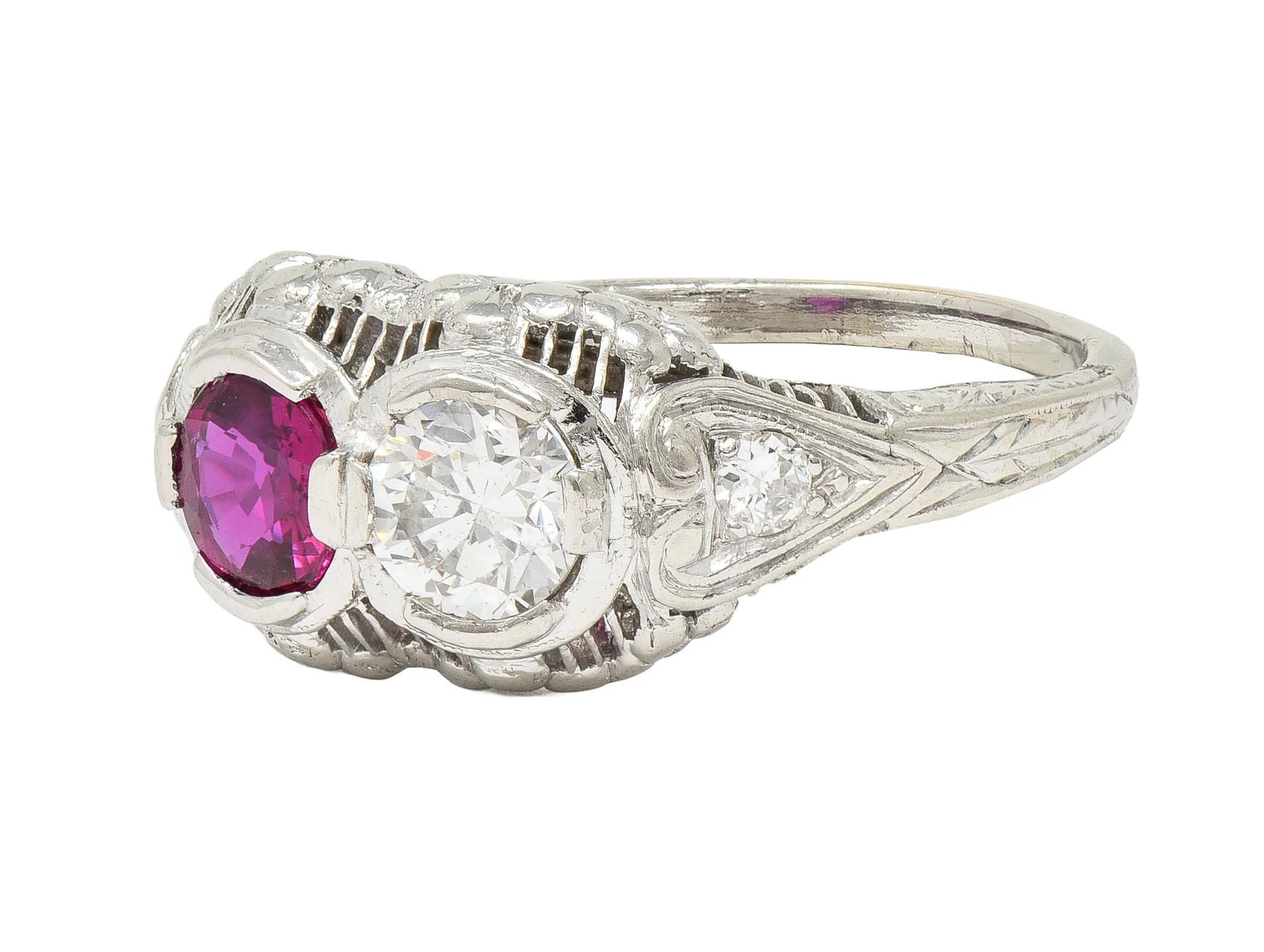 Art Deco 1.10 CTW No Heat Ruby Diamond 18 Karat White Gold Vintage Toi-Et-Moi Ring GIA - Image 7