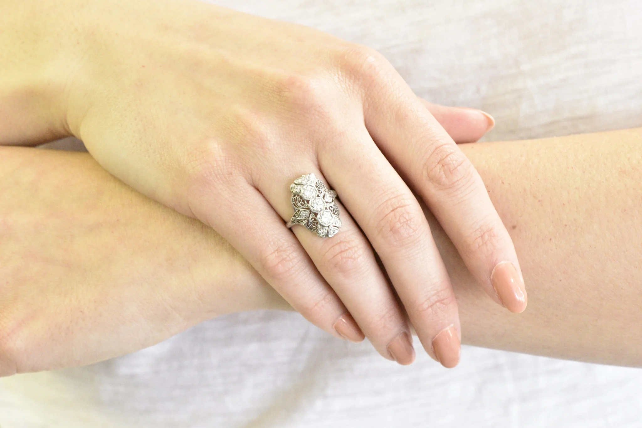Art Deco 1920's .60 CTW Diamond & Platinum Dinner Ring - Image 3