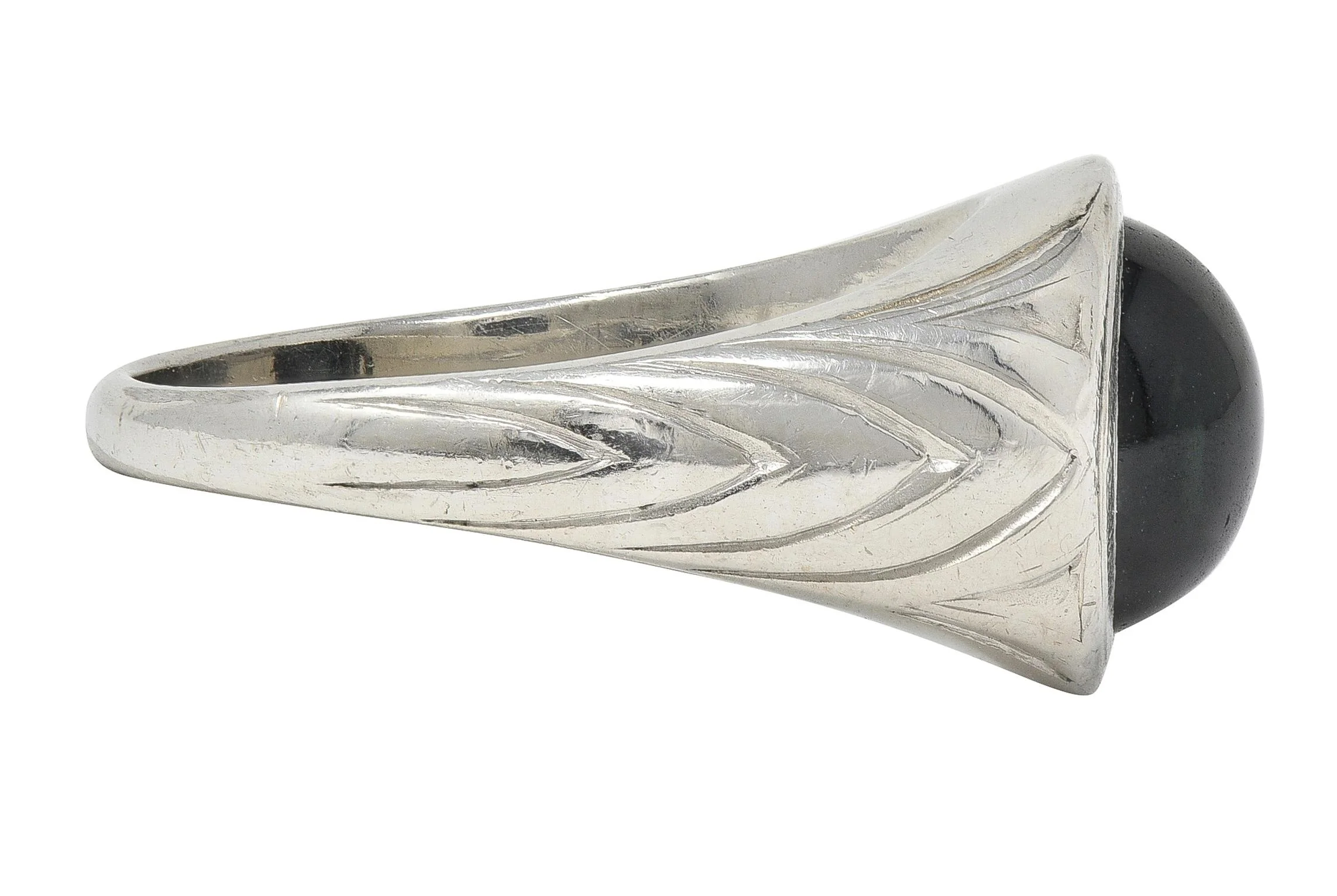Art Deco 4.37 CTW Sapphire Cabochon Platinum Vintage Streamline Unisex Ring - Image 2