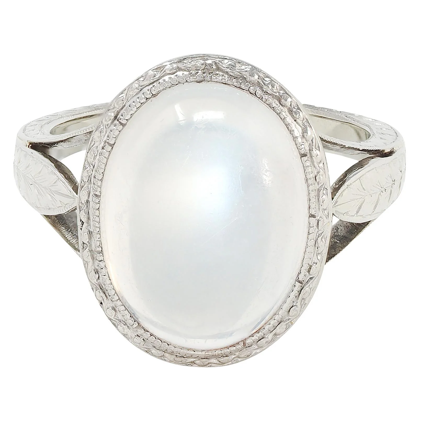 Art Deco Moonstone 18 Karat White Gold Vintage Wheat Dinner Ring