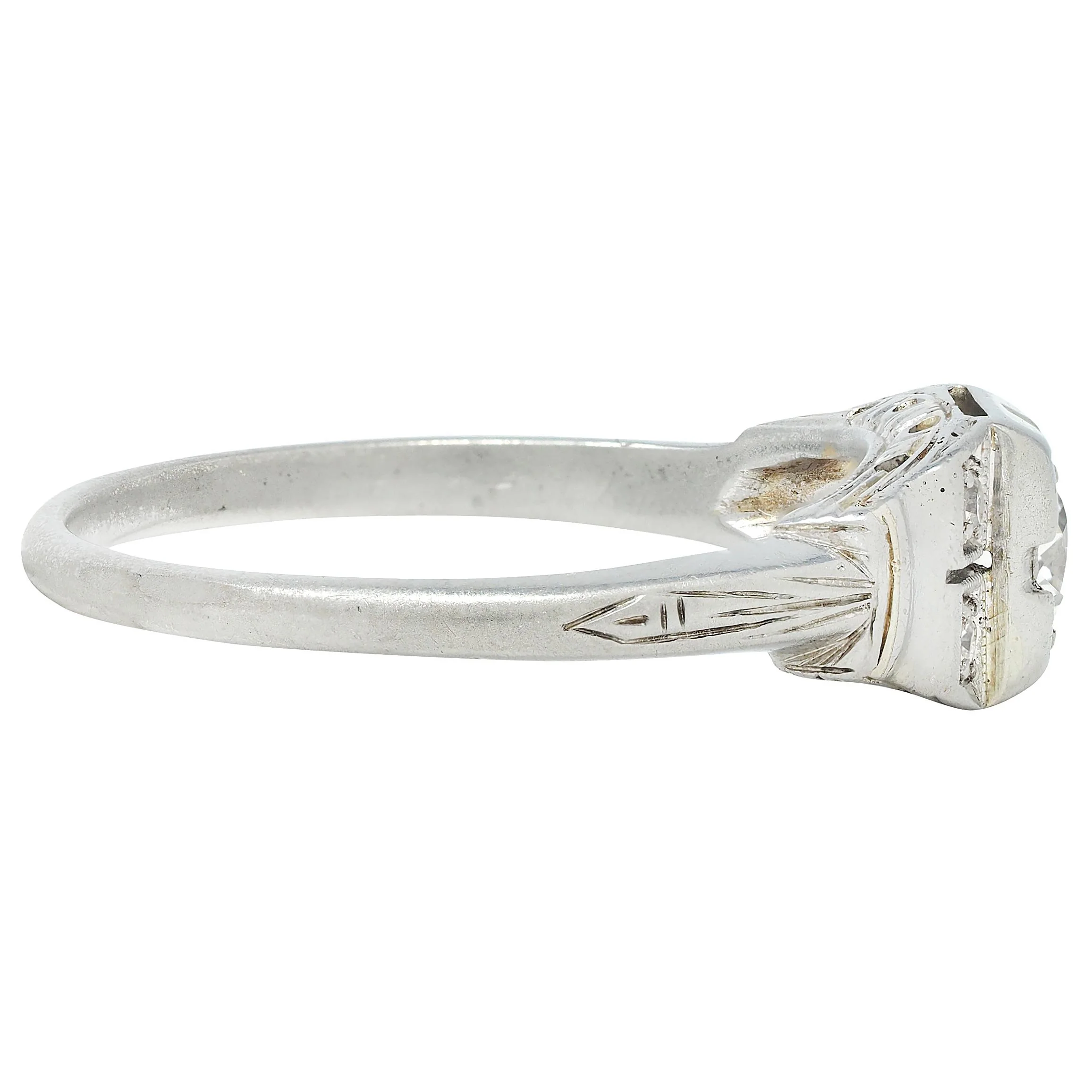 Art Deco Old European Cut Diamond 18 Karat White Gold Vintage Engagement Ring - Image 2
