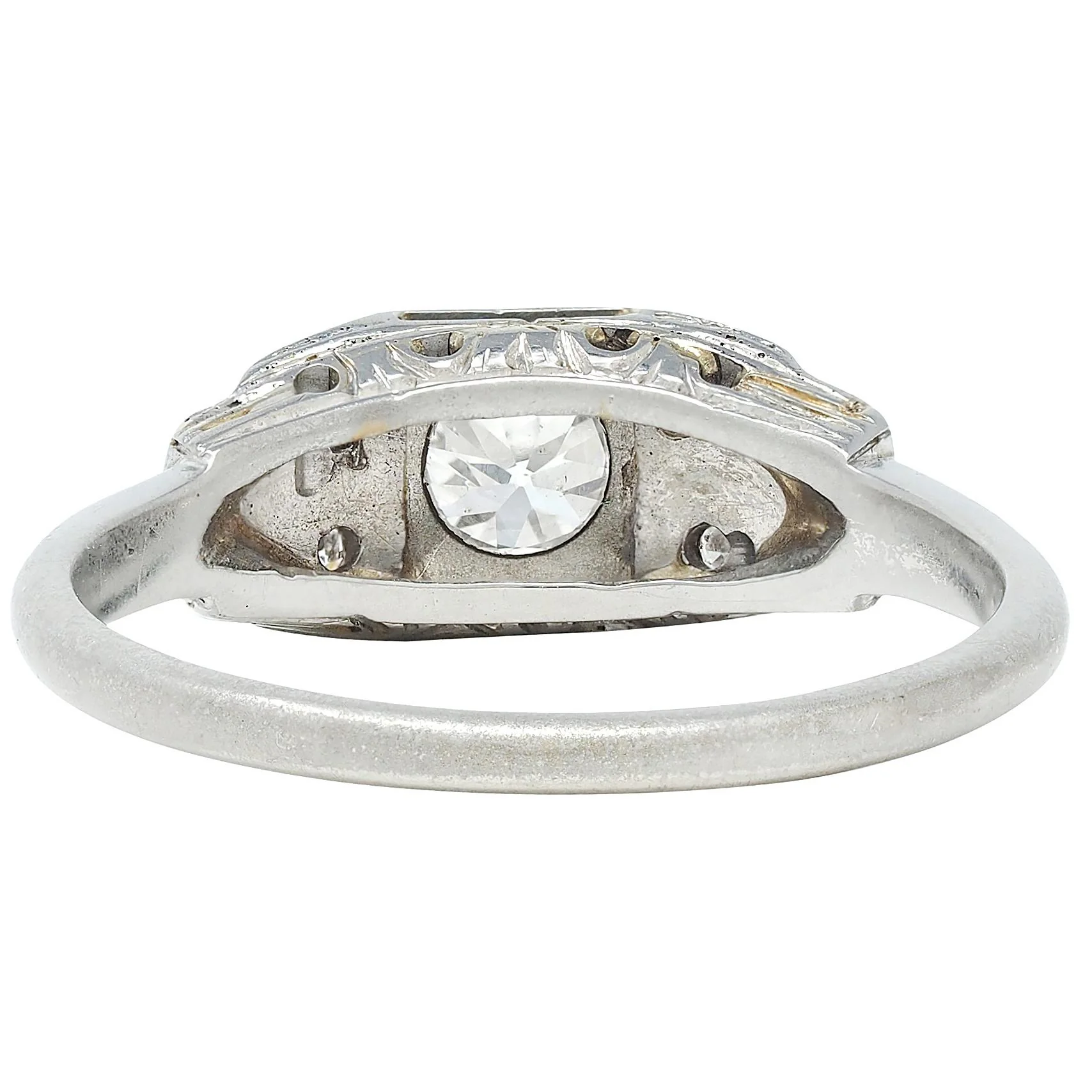 Art Deco Old European Cut Diamond 18 Karat White Gold Vintage Engagement Ring - Image 3