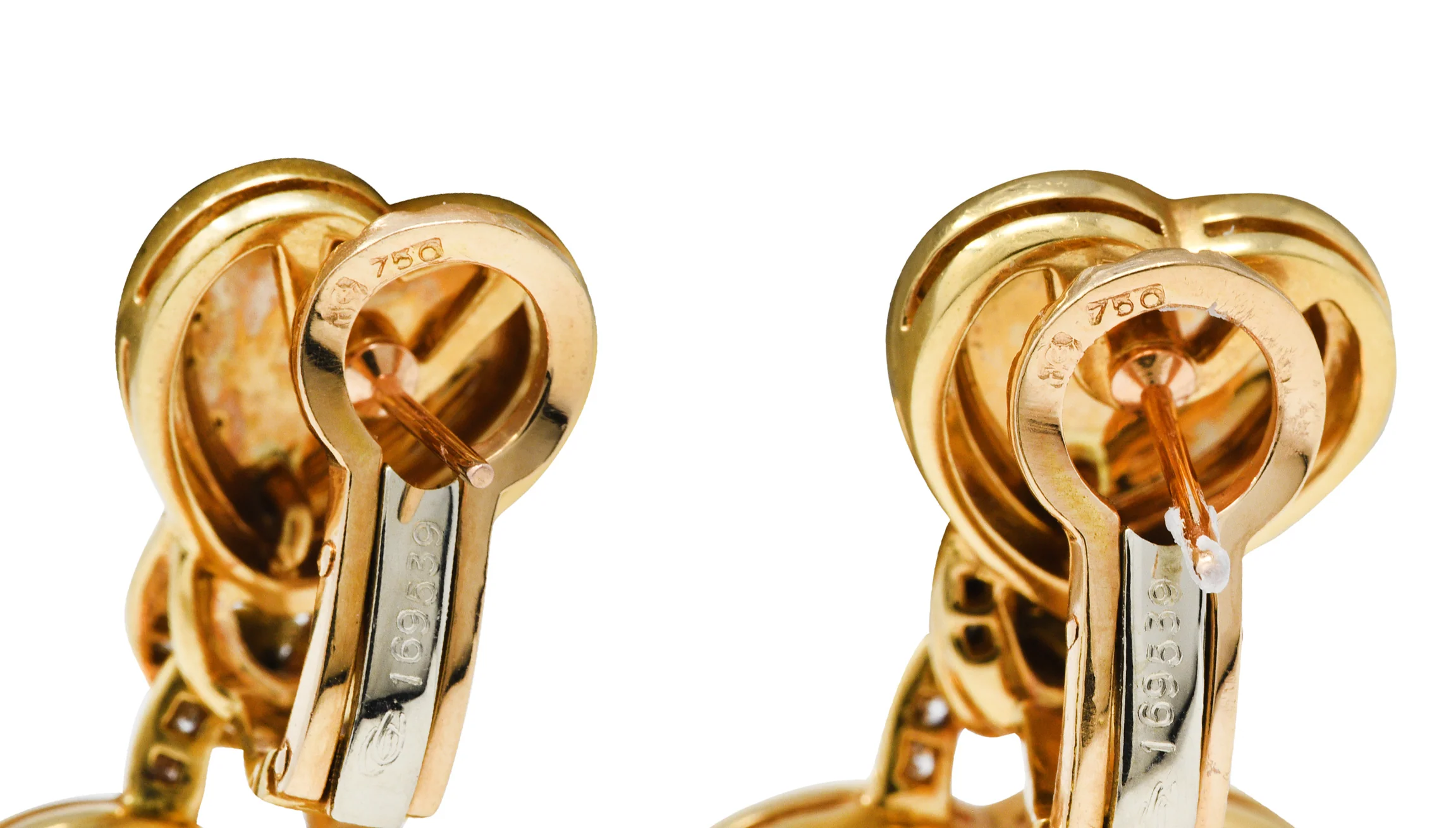 Carrera Y Carrera Diamond 18 Karat Gold Romeo & Juliet Heart Earrings - Image 5