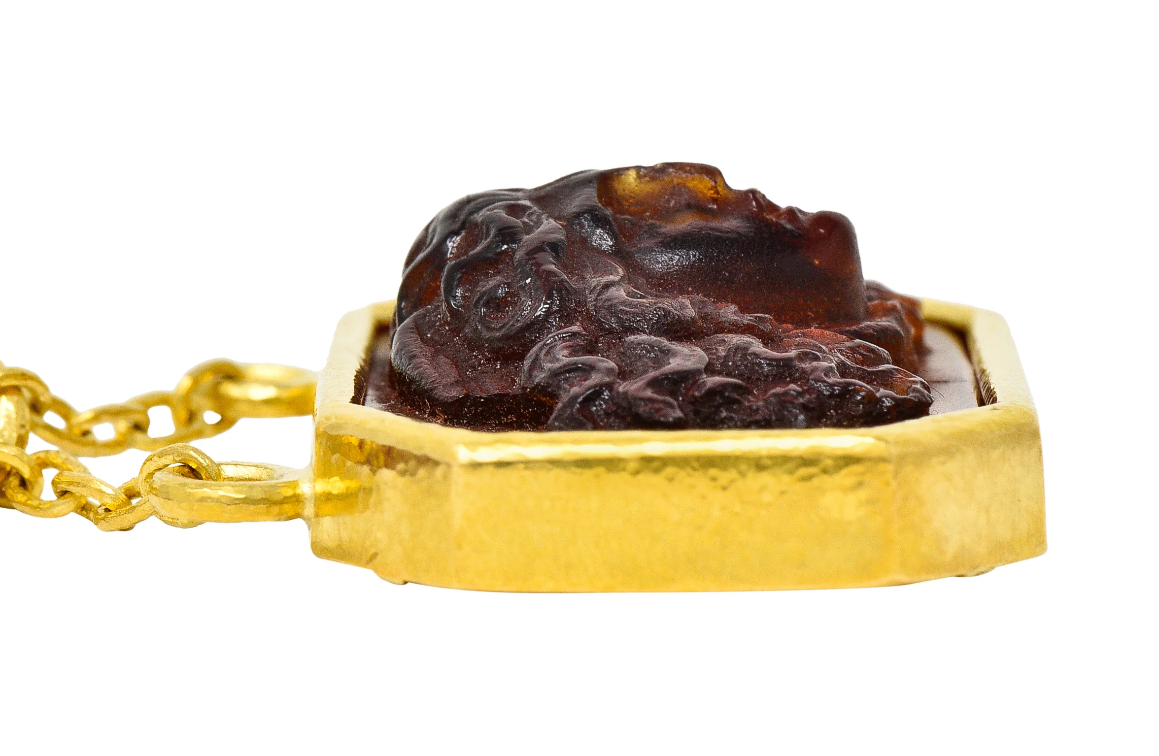 Elizabeth Locke Carnelian Venetian Glass Mother-Of-Pearl 19 Karat Gold Medusa Enhancer Pendant Necklace - Image 11