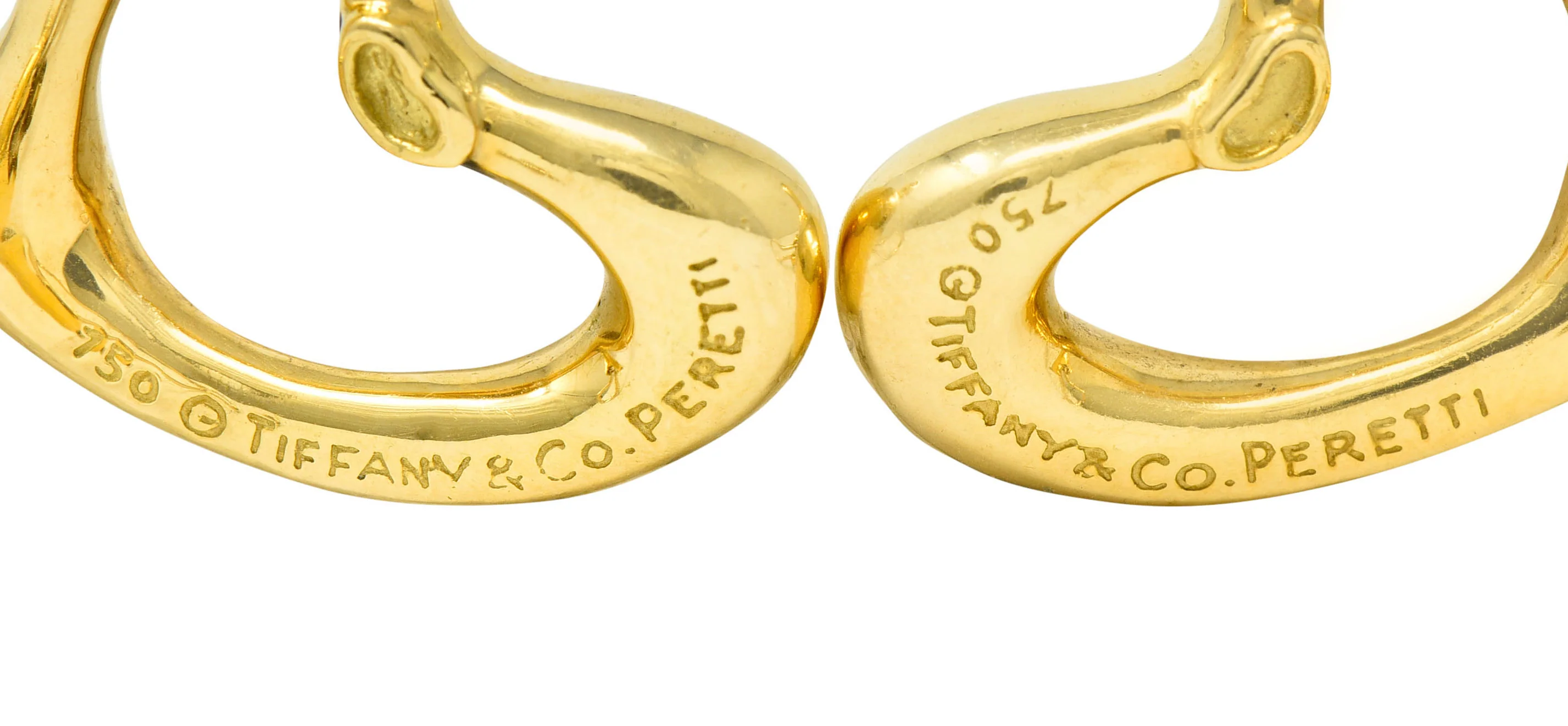 Elsa Peretti Tiffany & Co. 18 Karat Gold Open Heart Ear-Clip Earrings - Image 5