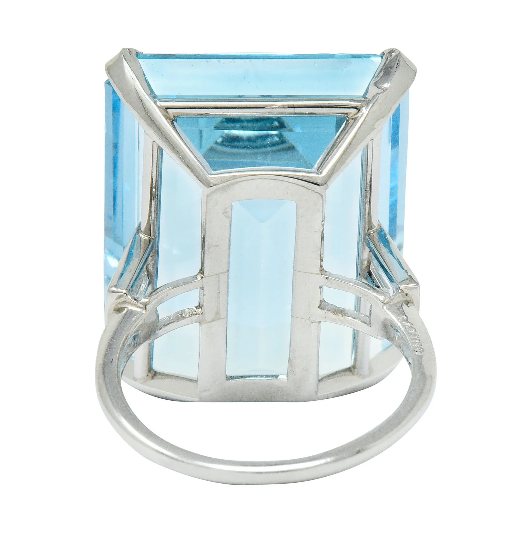Exquisite Cartier 36.09 CTW Aquamarine Diamond Platinum Retro Cocktail Ring - Image 4
