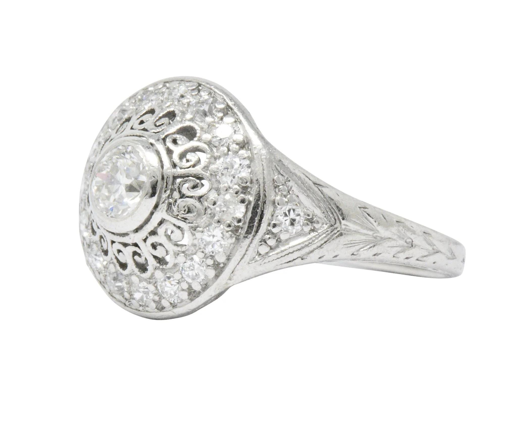 Graceful Art Deco 0.90 CTW Diamond Platinum Filigree Halo Engagement Ring - Image 2