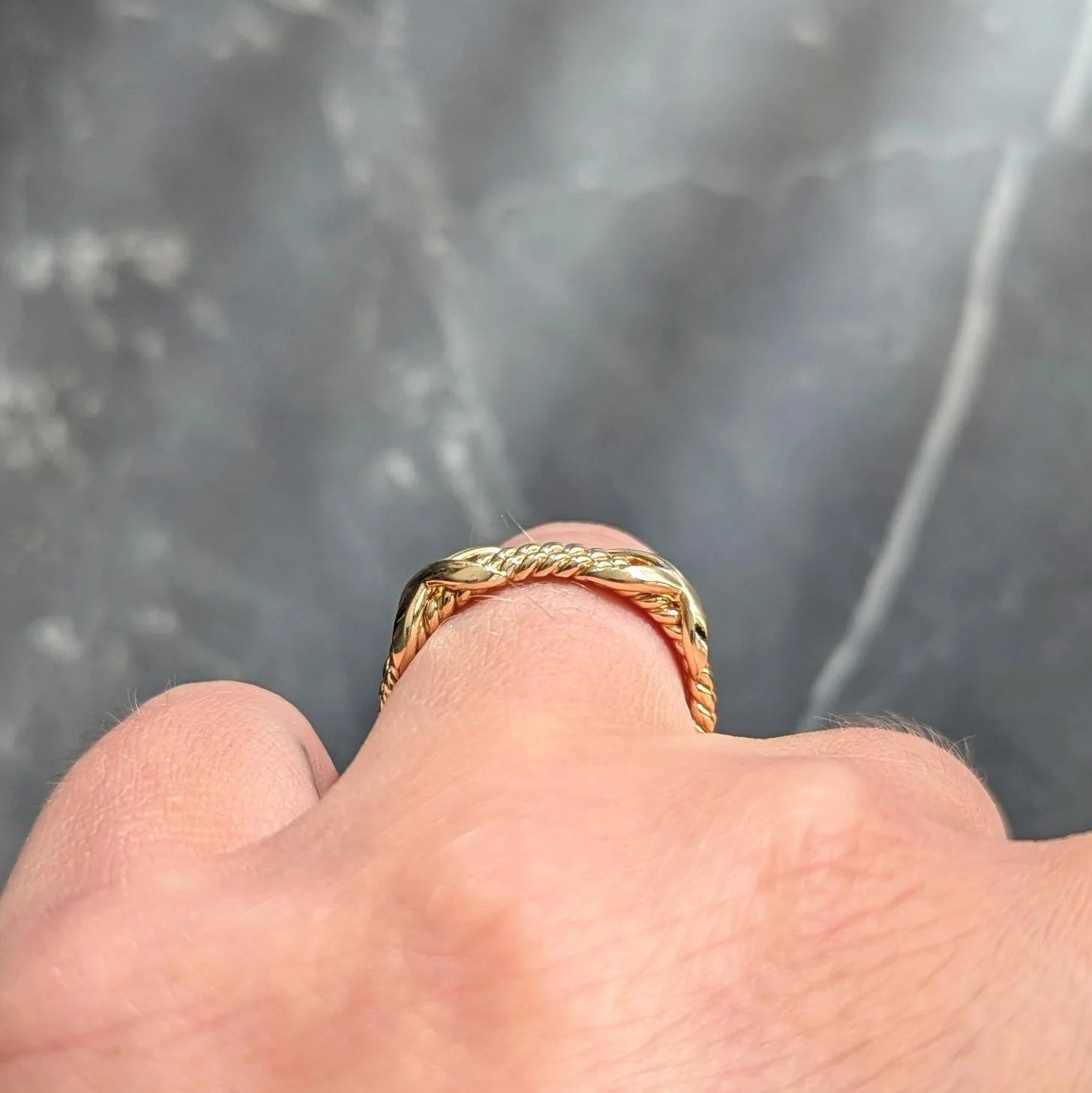 Jean Schlumberger Tiffany & Co. 18 Karat Yellow Gold Twisted Rope X Band Ring - Image 10