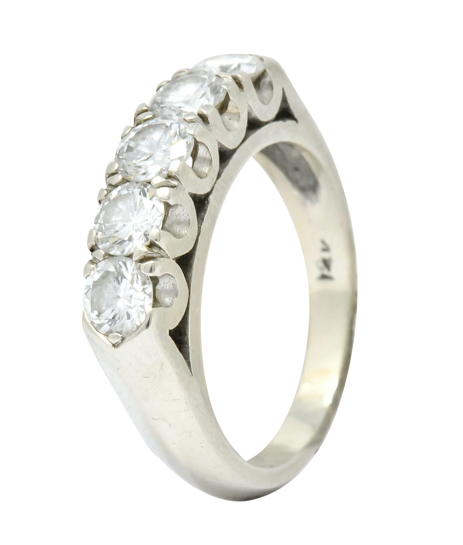 Retro 1.00 CTW Diamond 14 Karat White Gold Fishtail Band Ring - Image 8