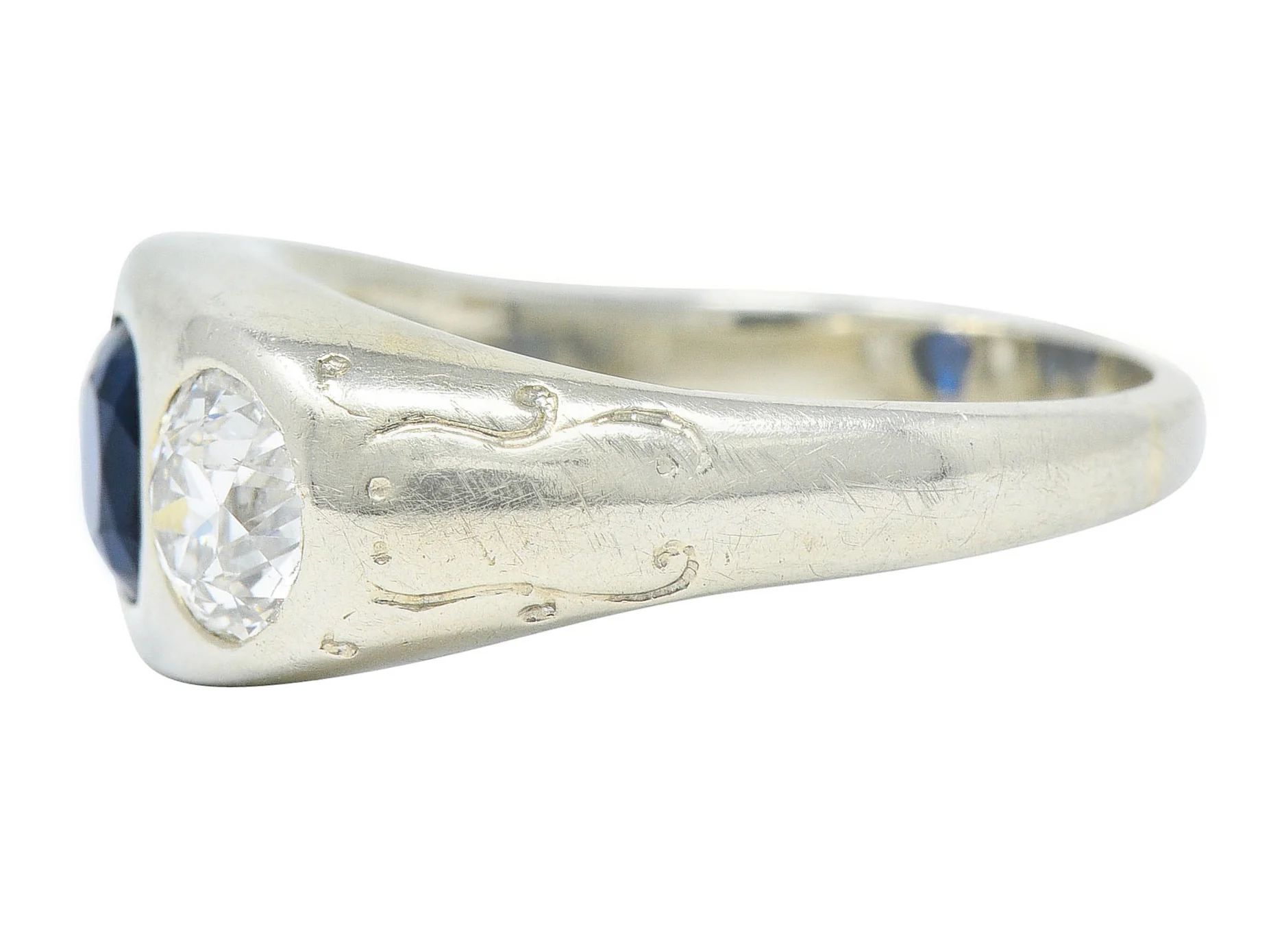 Retro 3.05 CTW No Heat Sapphire Diamond 18 Karat White Gold Gypsy Unisex Ring GIA - Image 5