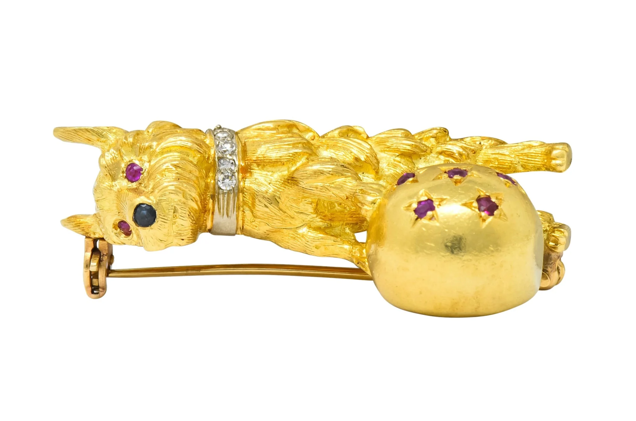 Spitzer & Furman Retro 18 Karat Yellow Gold Diamond Ruby Dog and Ball Brooch - Image 10