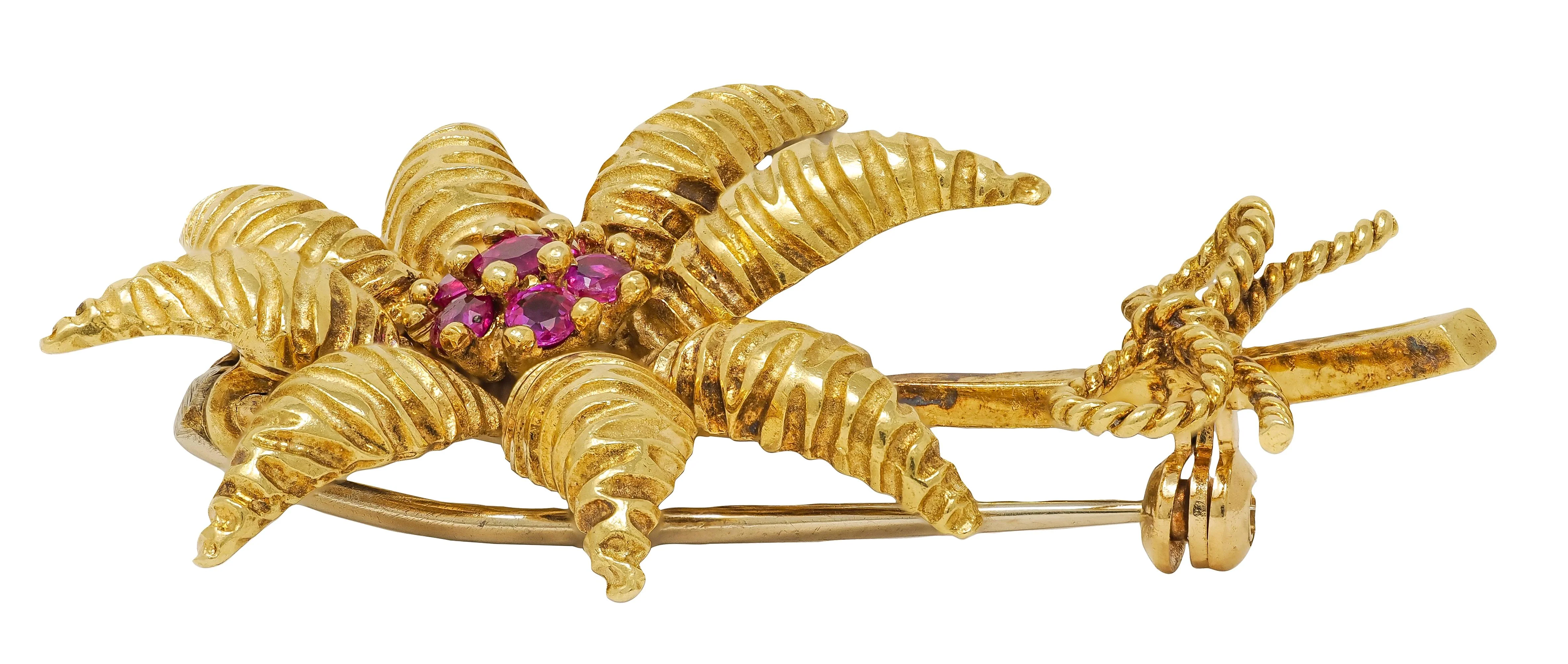Tiffany & Co. 1970's Ruby 18 Karat Yellow Gold Vintage Flower Brooch - Image 8