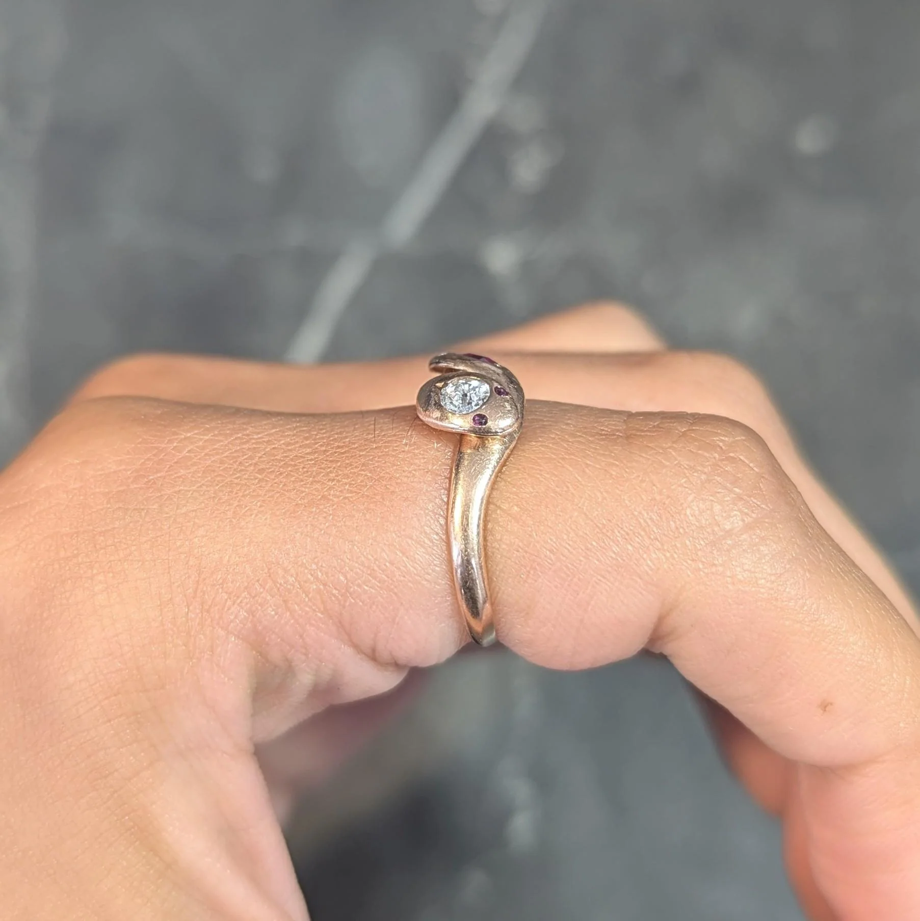 Victorian 0.36 CTW Ruby Diamond 14 Karat Rose Gold Toi-Et-Moi Lovers Knot Snake Band Ring - Image 13