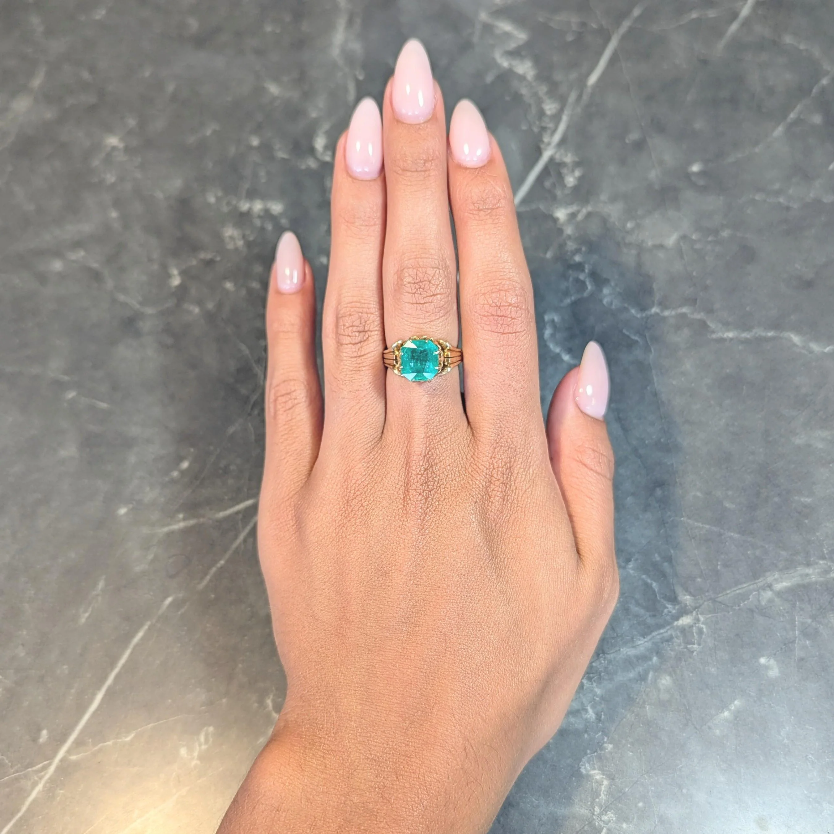Victorian 3.60 CTW Colombian Emerald 14 Karat Yellow Gold Antique Crown Solitaire Ring GIA - Image 12