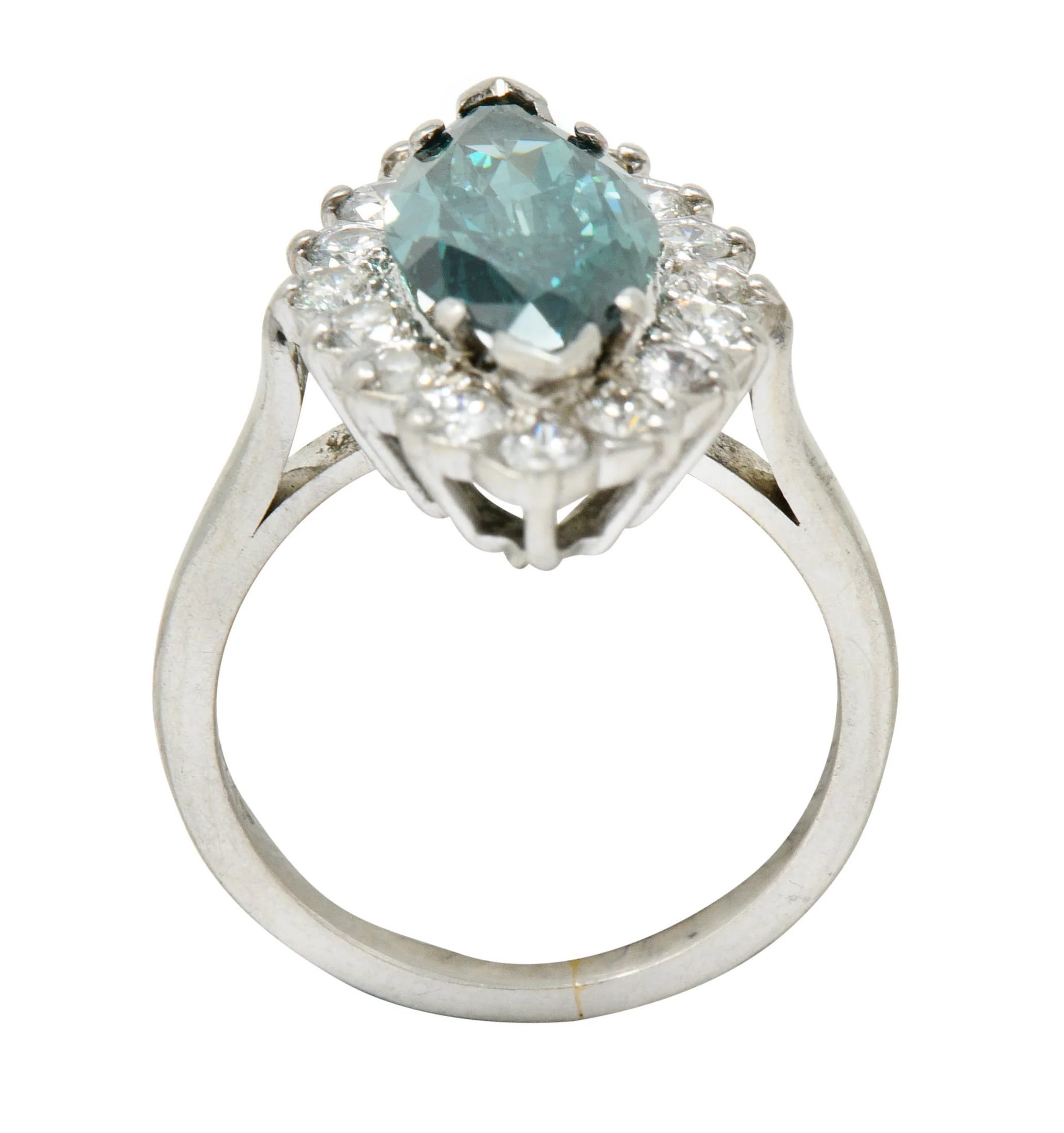 Vintage 2.60 CTW Fancy Green Diamond & White Diamond Halo Platinum Cluster Ring - Image 8