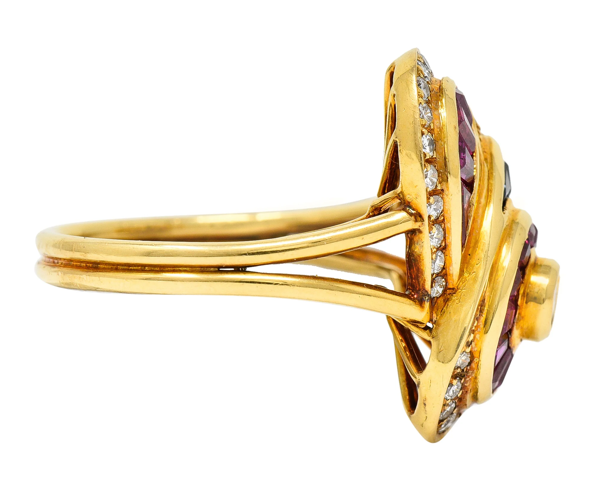 Vintage Sapphire Ruby Diamond 18 Karat Yellow Gold Gemstone Ring - Image 3