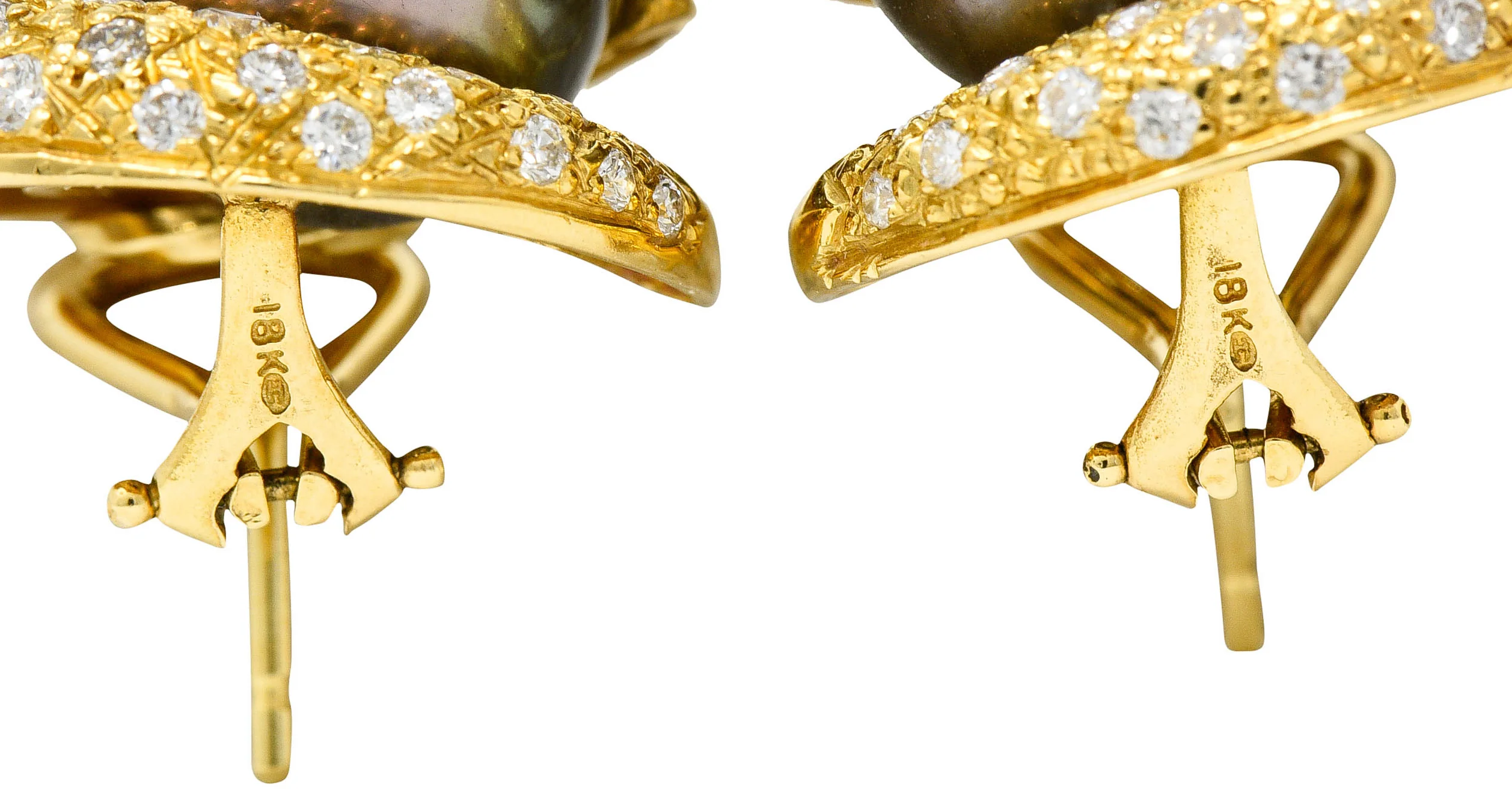 Vintage Tahitian South Sea Pearl 2.25 CTW Diamond 18 Karat Gold Earrings - Image 5